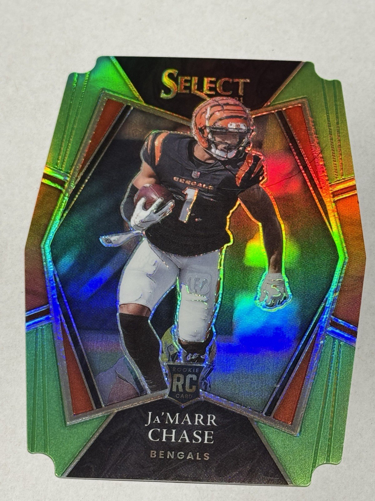 2021 Panini Select Neon Green Prizm Die Cut #147 Jamarr Chase RC /349
