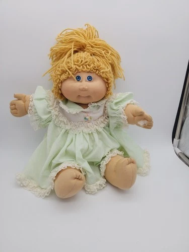 1984 Vintage Cabbage Patch Kid Long Blonde Hair Blue Eyes Girl In Green Dress