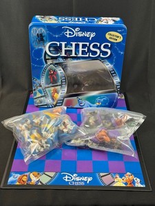 2004 Disney Collector’s Edition Heroes vs Villains Chess Tin