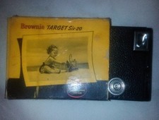Vintage 1946-1952 Kodak Brownie Box Camera Target Brownie Six-20 Working Order
