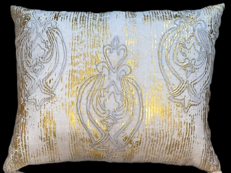2 Almohadas de lino/pluma bordadas con tocón M. Aram colección Diem metálica dorada Foto 3 de 4