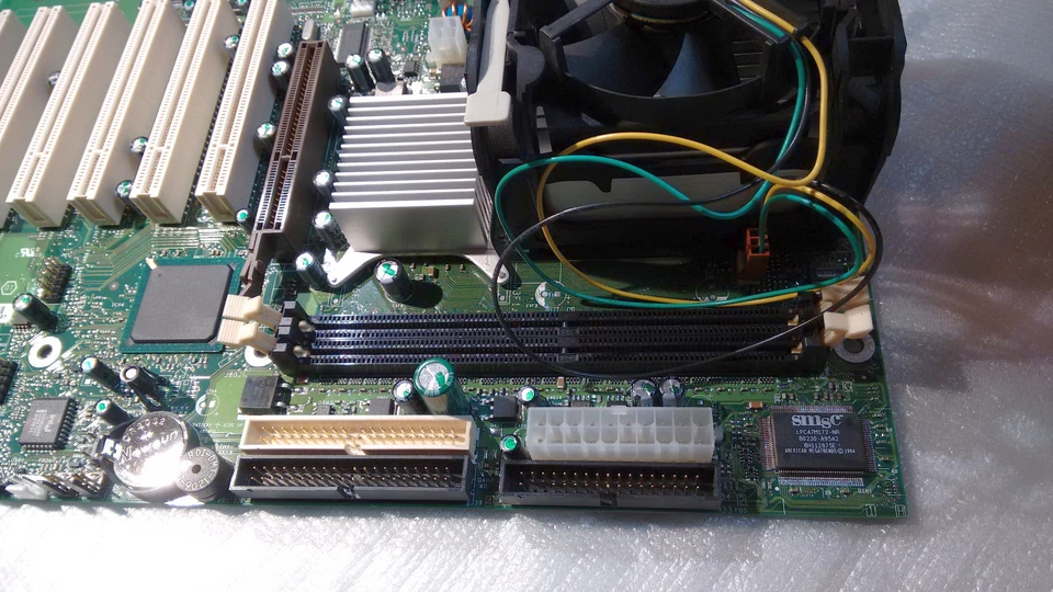 intel D845GEBV2 [A97669]+ CPU + Cooler [SOCKET 478] Motherboard GE LOGIQ 3 5 BEP - Imagen 3 de 4