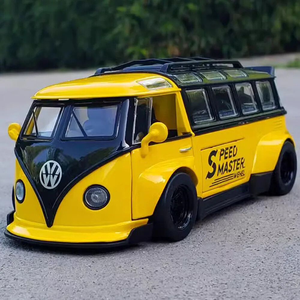VW VAN タイプ1 BUS ダイキャスト1/24サイズ新品箱付きです。 1:32 Volkswagen T1 Bus Diecast Van Model Car With Sound