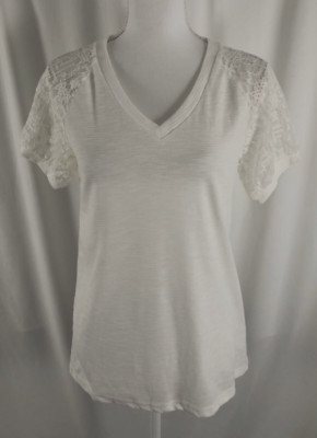 New Hao Me Li Womens Pullover Top Ivory Short Sleeves Rayon Polyester Small