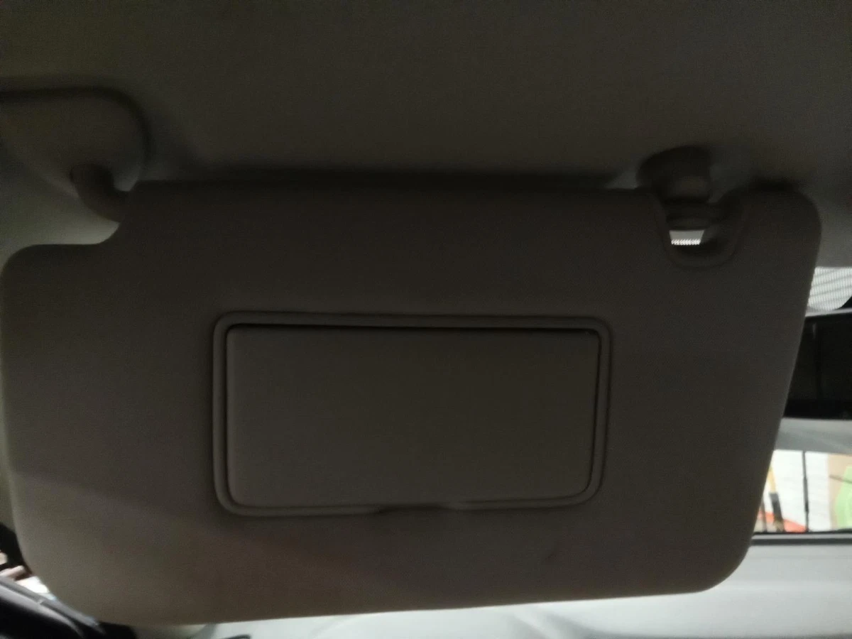 2014 nissan rogue select sun visor deals