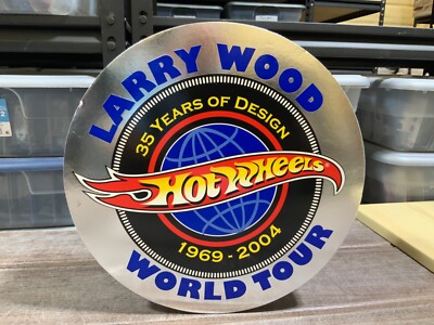 HOT WHEELS 35 YEARS OF DESIGN LARRY WOOD 1969-2004 WORLD TOUR 4