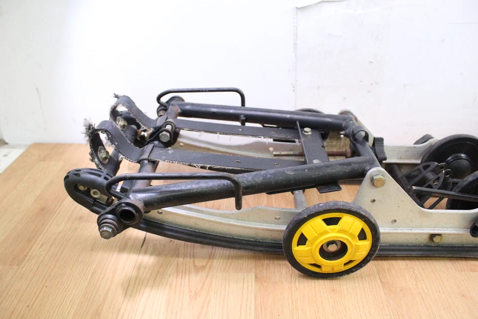 2005 SKI-DOO SUMMIT 1000 SDI Rear Suspension Skid 162 - Image 2 of 4