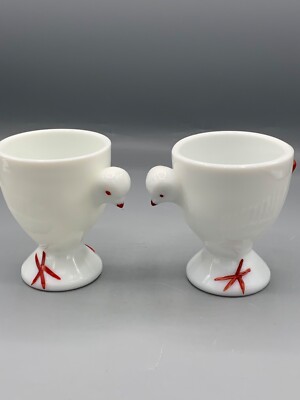 Set of 2 Vintage Westmoreland Rooster Hen Milk Glass Egg Cups   E-68