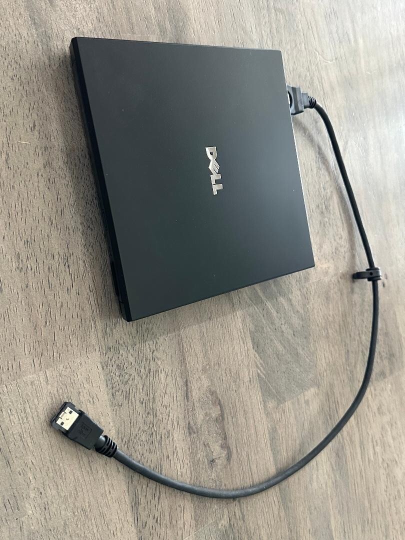 ②エメラルド　DELL USB DVD Drive Dell USB Slim DVD +/- RW Drive - DW316 | Dell Canada
