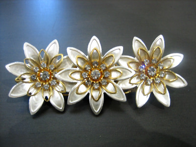 RARE MIRIAM HASKELL ENAMEL RHINESTONE TRIPLE FLOWER BROOCH