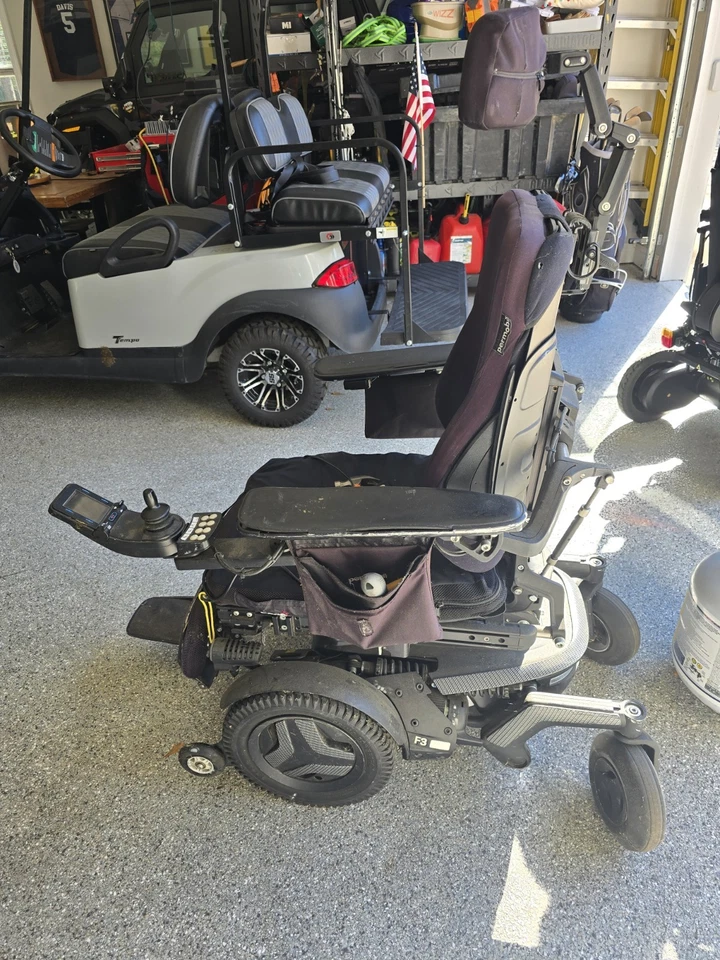 cadeira de rodas elétrica permobil F3 - Imagem 2 de 4