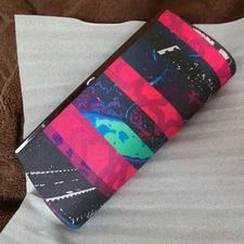 Tamanori's stylish clutch bag