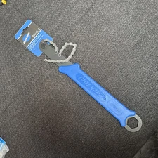 Park Tool SR-12.2 Bicycle Chain Whip Sprocket Cassette Cog Remover 7 to 12-Speed