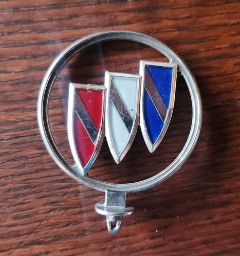 Vintage 1970's Buick Tri-Shield Hood Release Ornament Emblem Part #ACL 329 #4 - Picture 1 of 5