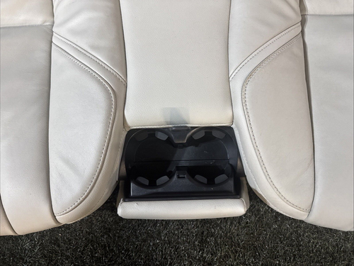 Volvo v40 D2 ES Mk3 (525) 5Dr Hatchback Rear Seats in White/Cream - Picture 19 of 24