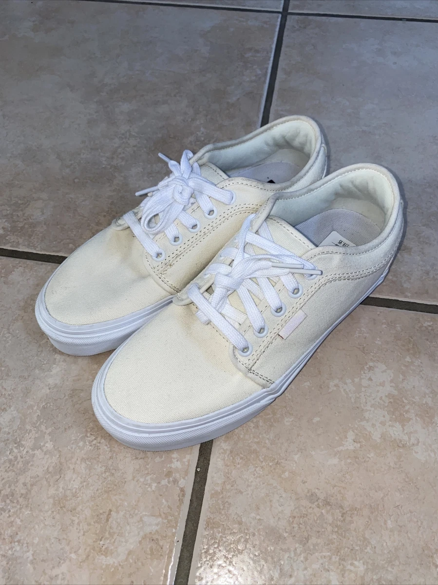 Vans chukka clearance low all white