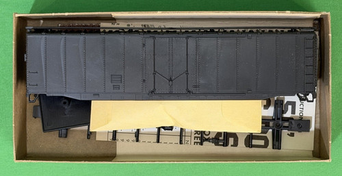 Kit Athearn HO #1329 vagón de carga con puerta enchufable de 50' sin decorar - Nuevo de Lote Antiguo Sin Montar | Zustand: New