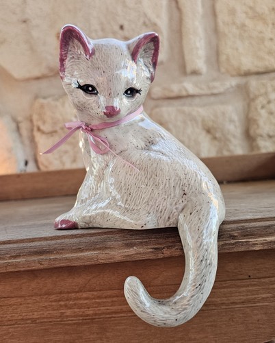 Vintage Hand Painted Ceramic Gray Cat Off White Kitty Cat Shelf Sitter Figurine 
