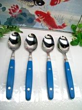 4   Annova Inox  TURQUOISE BLUE  Stainless & Plastic Oval Place Soup Spoons  NEW