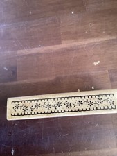 Winter Daisey Border Stamp