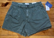 Universal Thread Jean Shorts size 12/31R High Rise Midi Shorts/green/a-line NEW