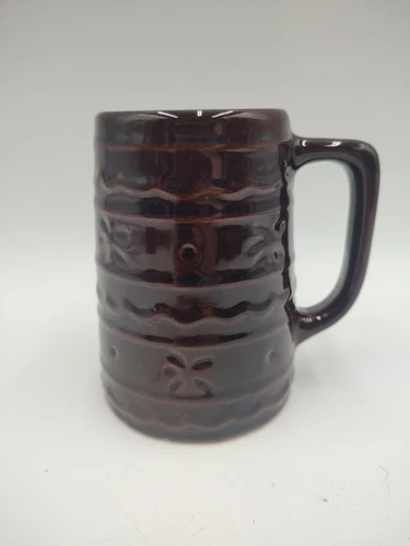 Marcrest Daisy Dot Beer Stein Mug Vintage USA Stoneware Pottery Brown 16 Oz.