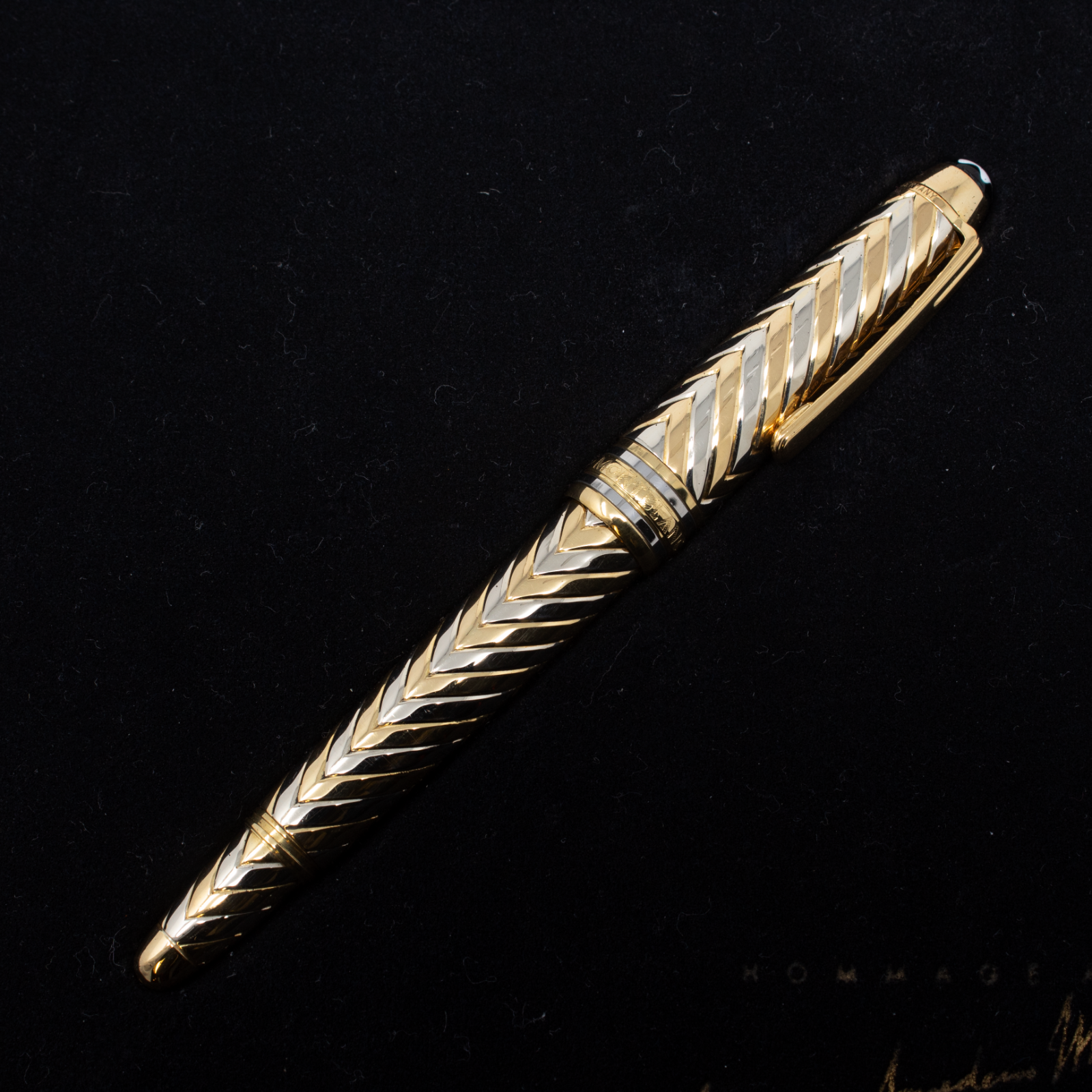 Montblanc Meisterstuck Chevron Solitaire 1149 Solid Gold FP
