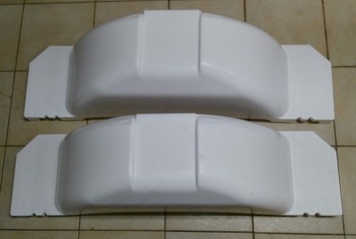 Teske 35 in White Round Impact Resistant Plastic Fenders w/ Steps, 2 pieces