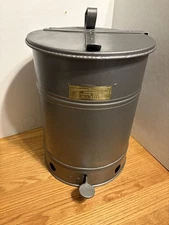 Vintage oil rag waste can Underwriter Labratories Justrite - repainted!