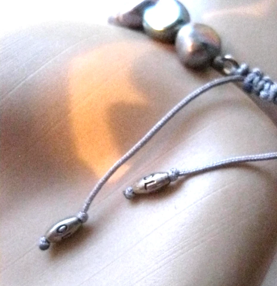 Chan Luu Bracelet Pearl Peacock Blue Lustre Labradorite & Silver Charms New - Image 3 of 4