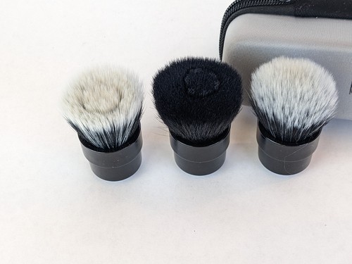 New blendSMART Everyday Beauty 3- Make Up Brush Heads & Case Blend Smart - Picture 3 of 8