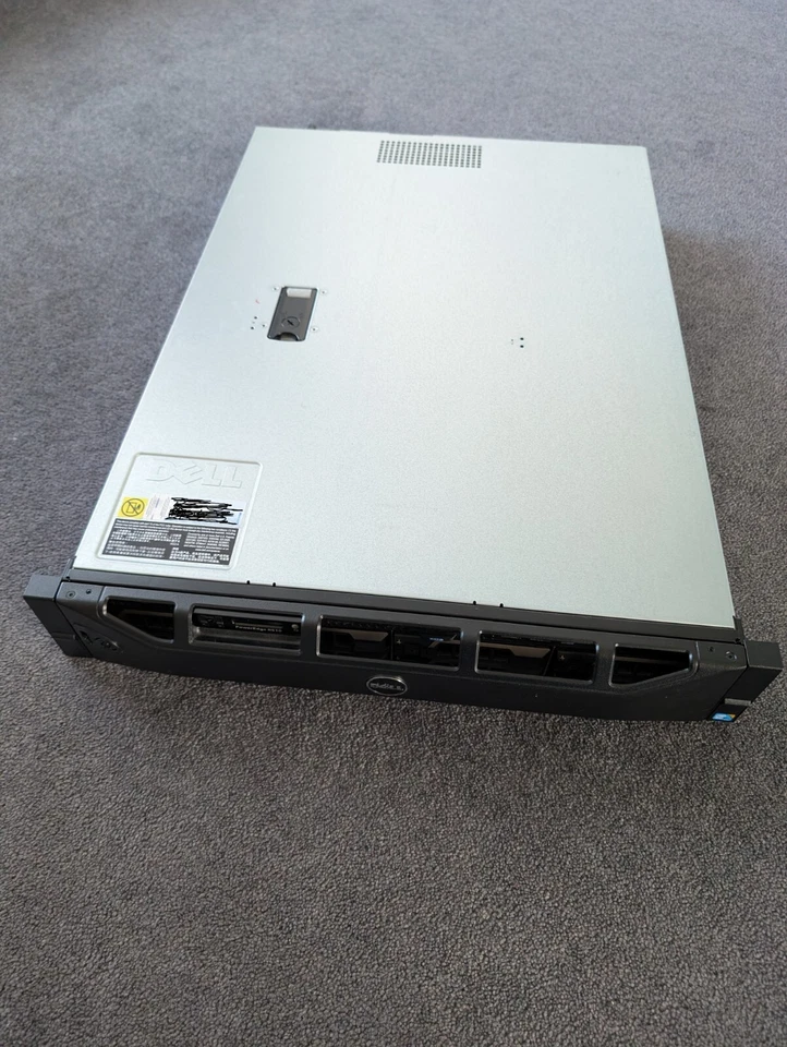 Dell R510 2U Server - 1x Intel Xeon E5645/16GB RAM/2x750W / 7x15k Drives - Image 3 of 4