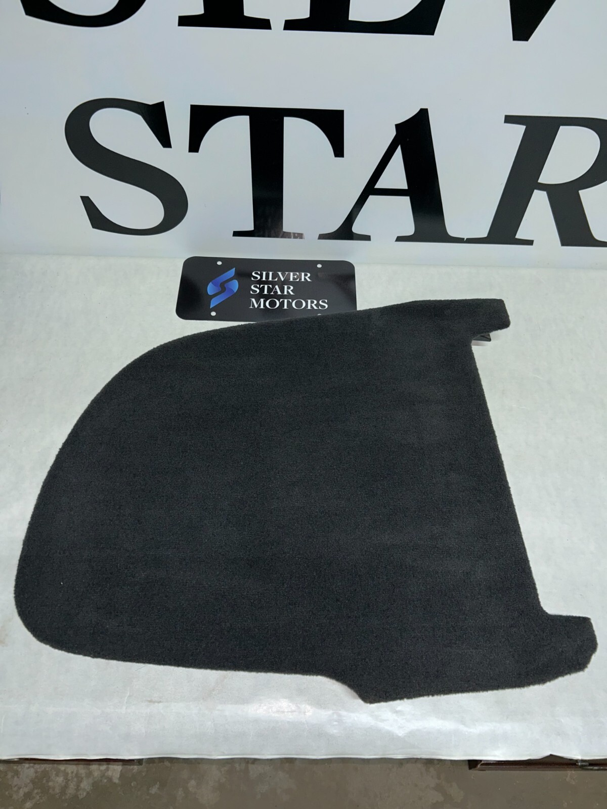 2011 2012 2013 2014 2015 AUDI R8 REAR LEFT CARPET PANEL COVER GRAY 427871919