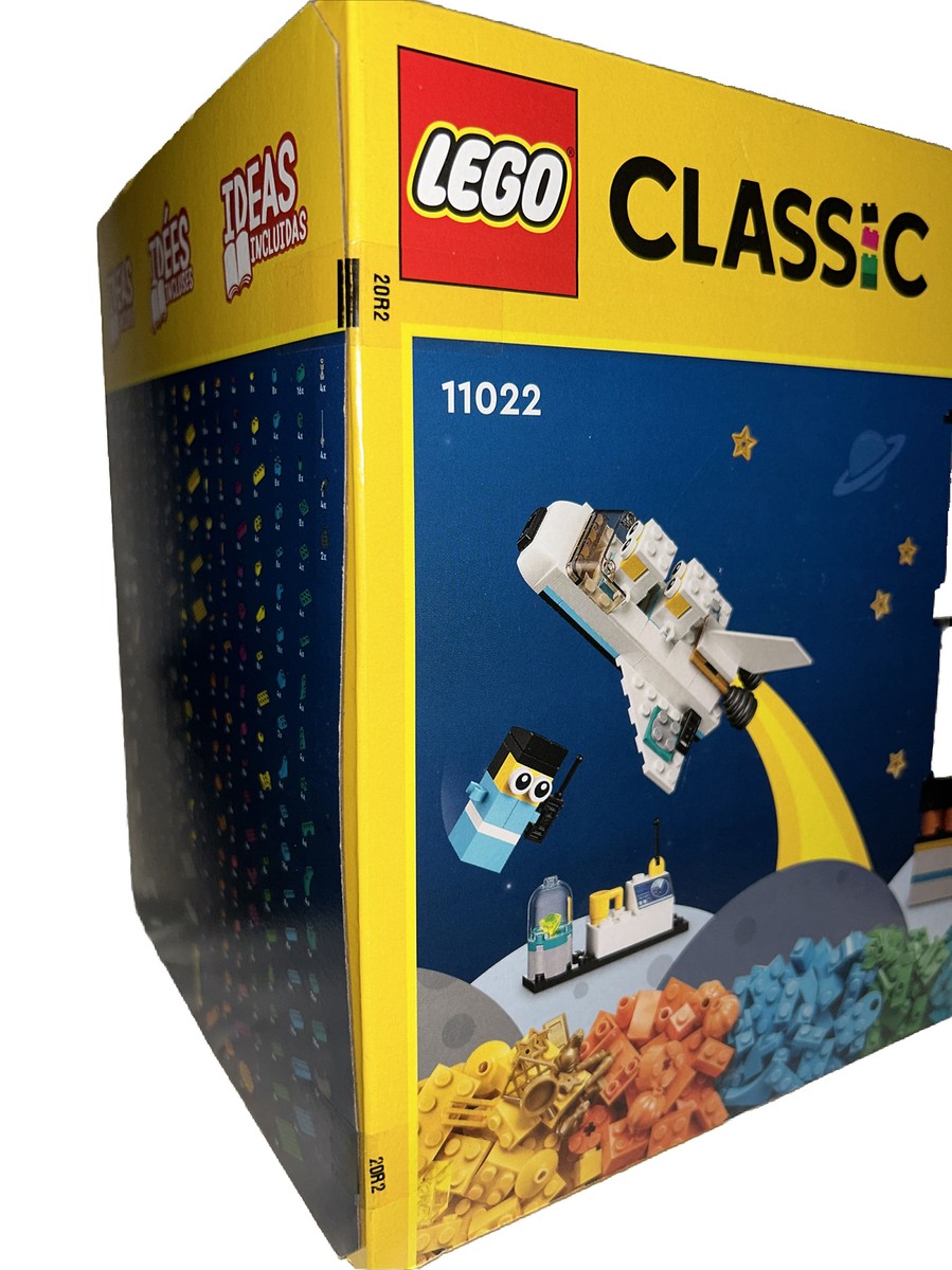 New LEGO Classic 11022 Space Mission Brand New Sealed Set 1700 pcs