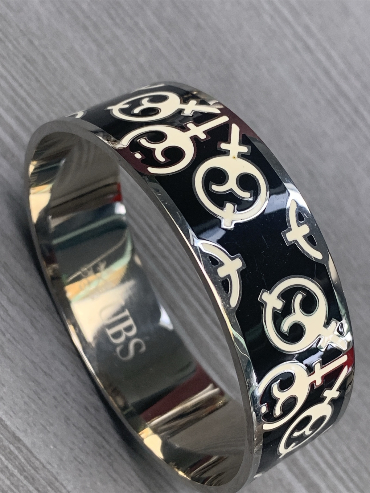 Vintage Black Enamel Bangle  cuff bracelet Signed UBS