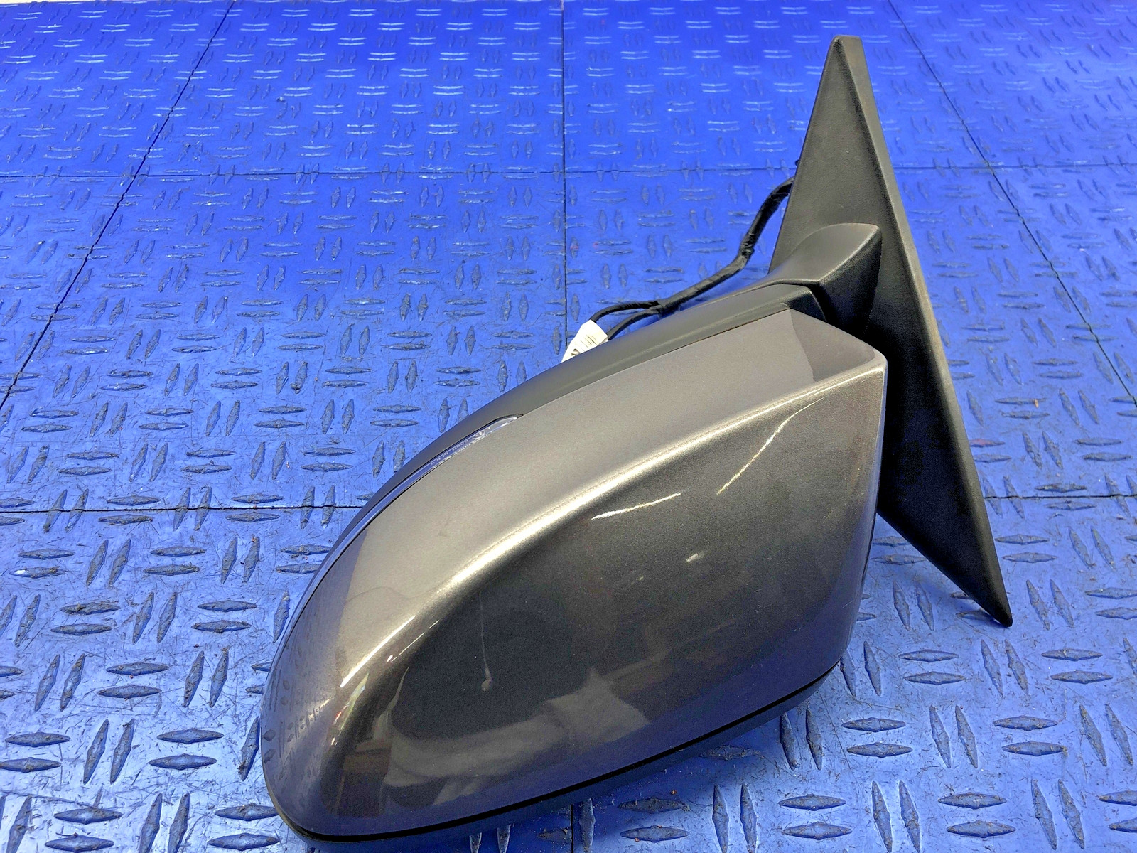 2014-2017 MASERATI QUATTROPORTE LEFT DOOR MIRROR W/BLIND SPOT GRIGIO MARATEA