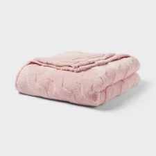 Wavy Jacquard Plush Blanket - Room Essentials™