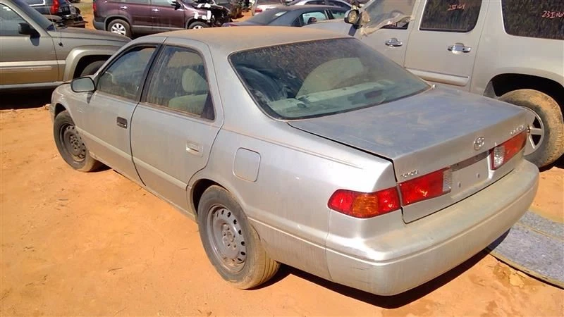 Conjunto de bomba de combustible construido en América del Norte para Toyota Camry 97-01 OEM Foto 4 de 4