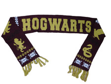 Harry Potter Hogwarts Gryffindor house scarf