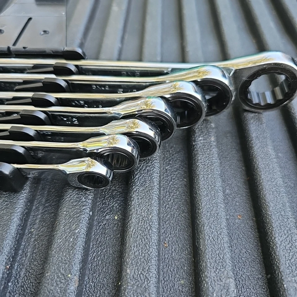 Juego de llaves combinadas de trinquete SAE, 7 piezas 17350 TITAN 17350 Foto 2 de 4