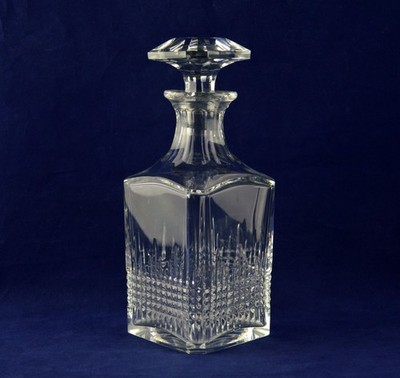 Baccarat Kristall Nancy Quadratisch Whisky Karaffe - 9-1/2'' Hoch