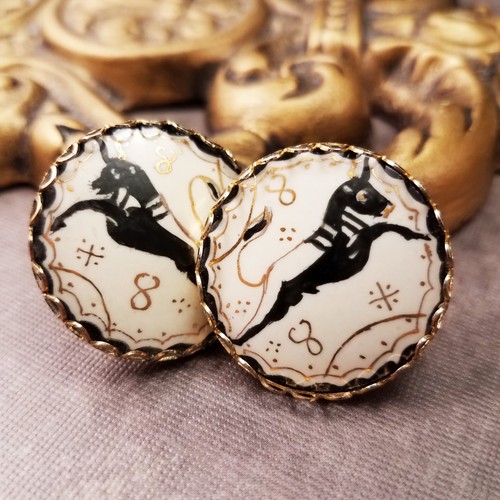Vintage Sternzeichen Ohrringe Stier Astrologie Stier gold vergoldet bemalt Keramik Clips