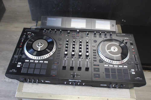 Numark NS7III Serato DJ 4-Channel Controller w/ Motorized Platters