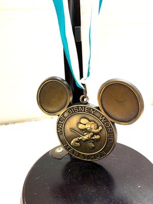 ディズニー ミッキー 2002WDWマラソンメダル 2002年WDWマラソン