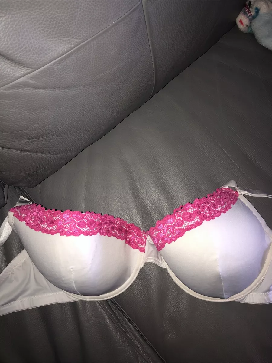 Women’s White & Pink Lace Size 44DD Bra-new without tags/never worn