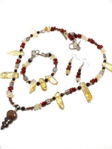 Jewelry Set - - Picture 3 of 10