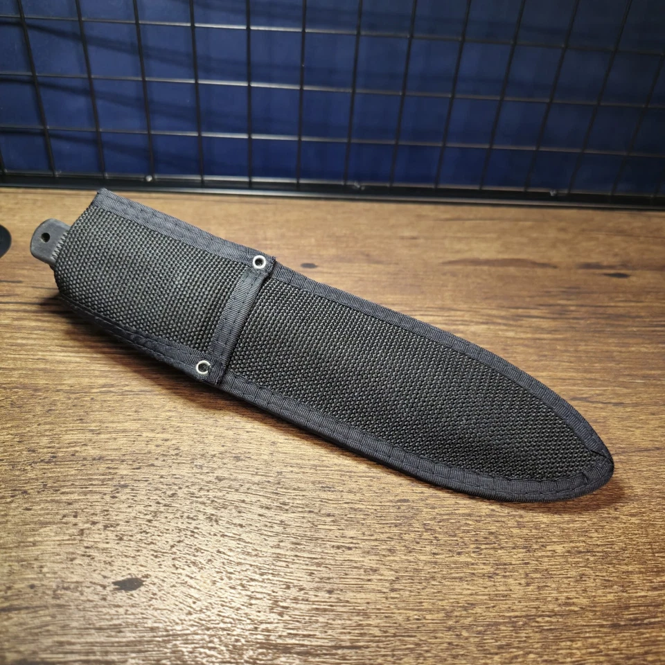 Juego de 3 cuchillos de lanzamiento Colt CT18 vintage con funda. Tres cuchillos de 10' pulgadas Foto 4 de 4