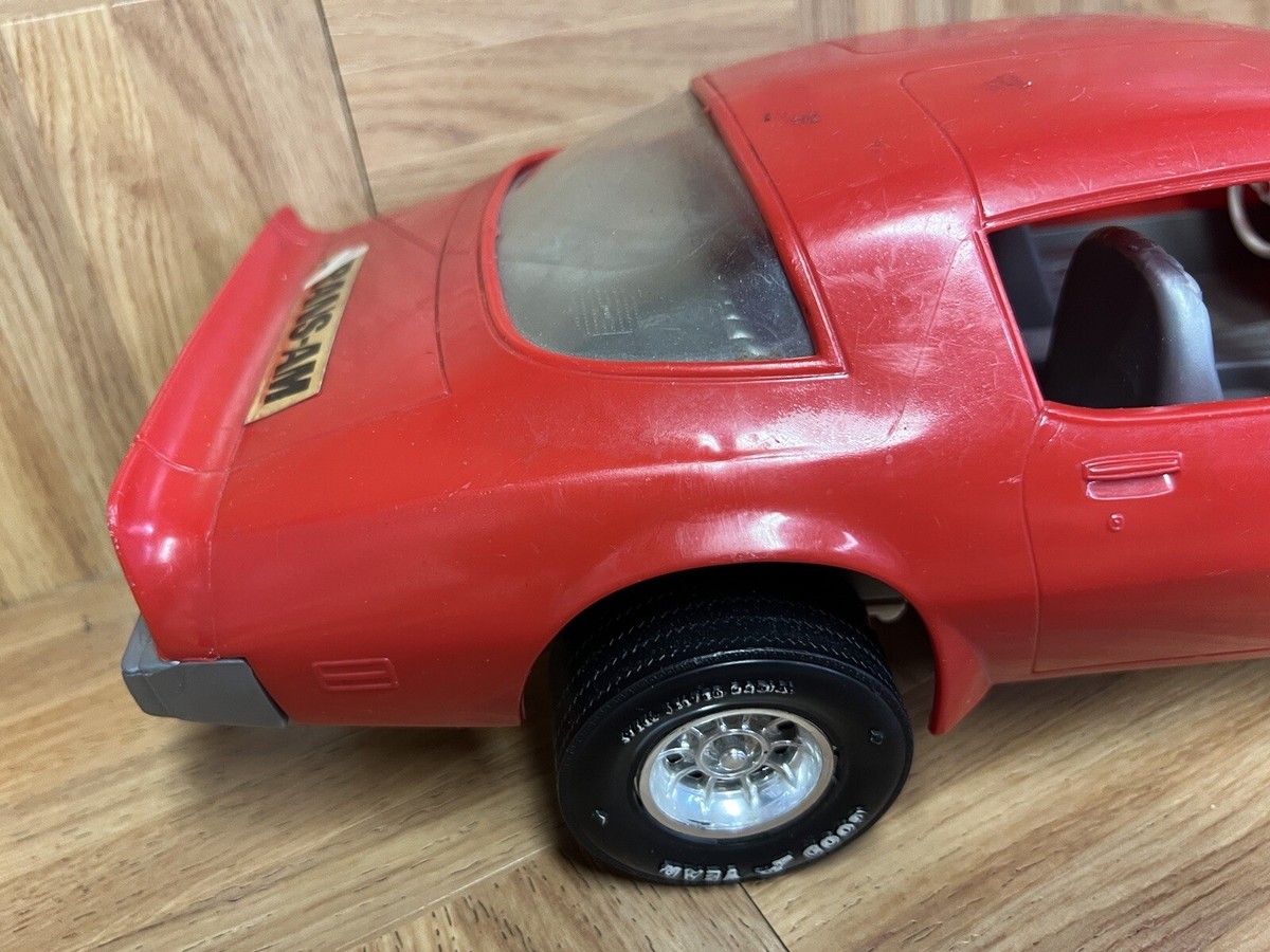 Processed Plastic PONTIAC FIREBIRD TRANS AM Car 18