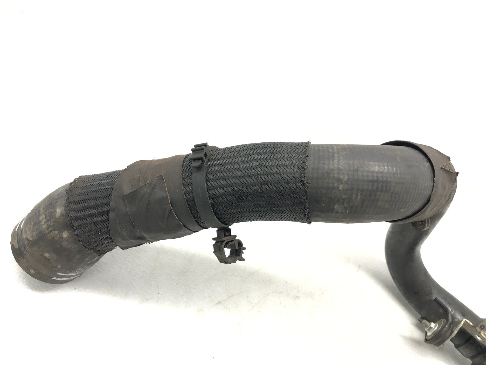 2014-2024 MASERATI GHIBLI S 3.0L V6 RIGHT PASS FRONT TURBO INTERCOOLER HOSE OEM