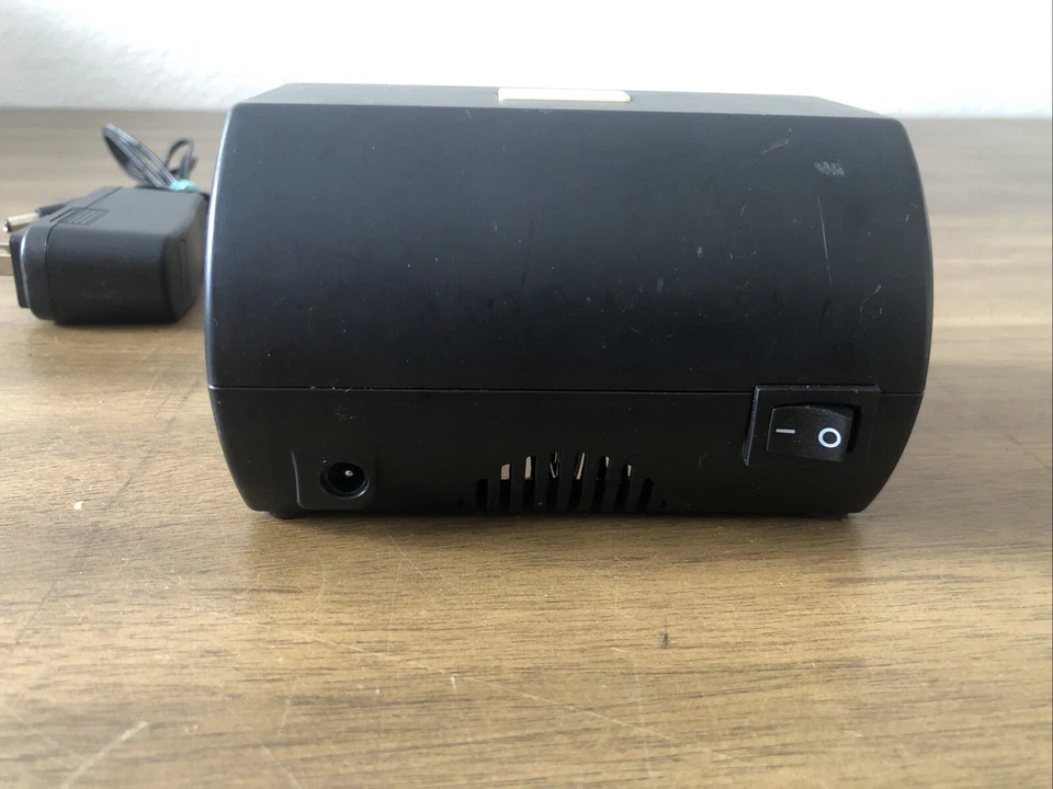 Lámpara LED Intertek 4004110 Sensationail Pro 3060 para esmalte de gel. Foto 4 de 4